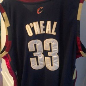Cavalier Shaquille O’Neil jersey